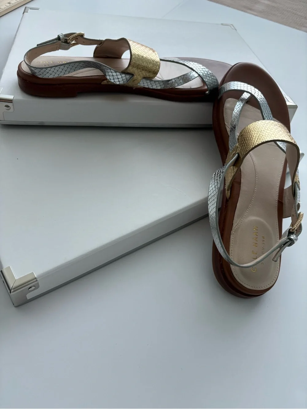 Cole Haan Metallic Leather Sandals Gold Silver Strappy Size 8B